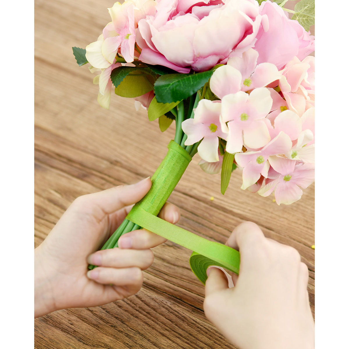 Floral Tape Green Clear Color Florist Tape for Floral Arranging Craft  Projects Corsages Bouquet Stem Wrap