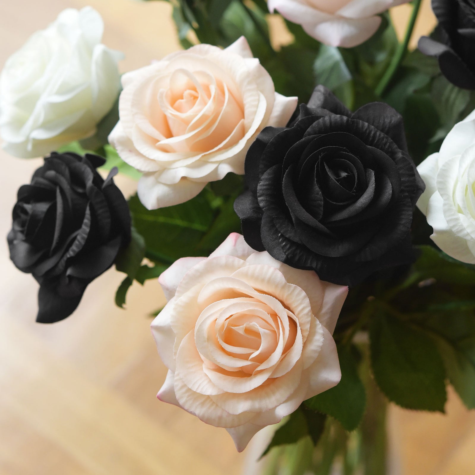 10 Beautiful Flowers that Look Like Roses
