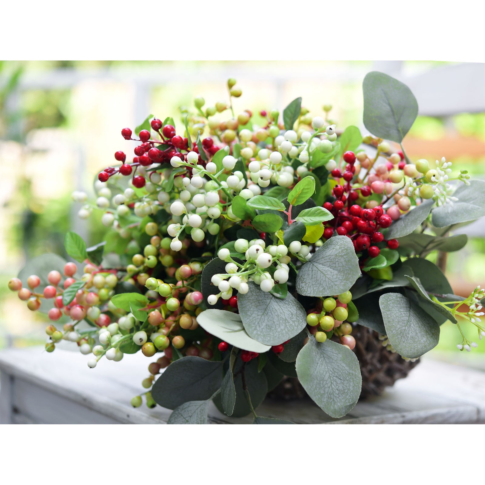 2pcs Christmas Berry Stems Artificial Holly Berries Branches Decoration  (Red) 