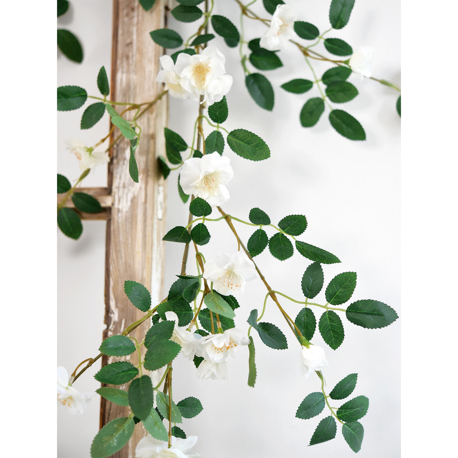 Artificial White Flower Fake Hanging Fake Vine Plants Leaves