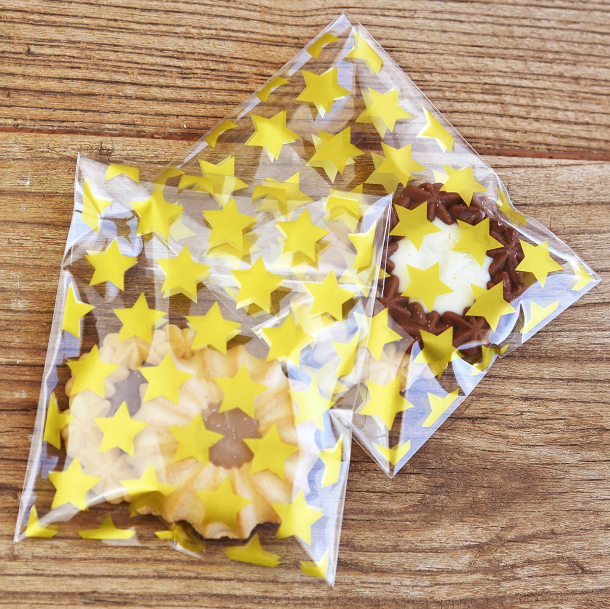 Gold Stars Self-Adhesive Plastic Gift Bags 100 Pieces