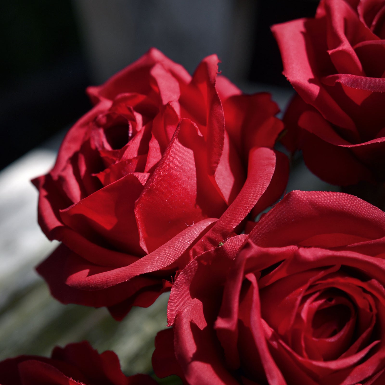 1 Bundle Full Bloom Silk Red Roses Artificial Flowers, Home Décor, Wedding, Bridal FiveSeasonStuff